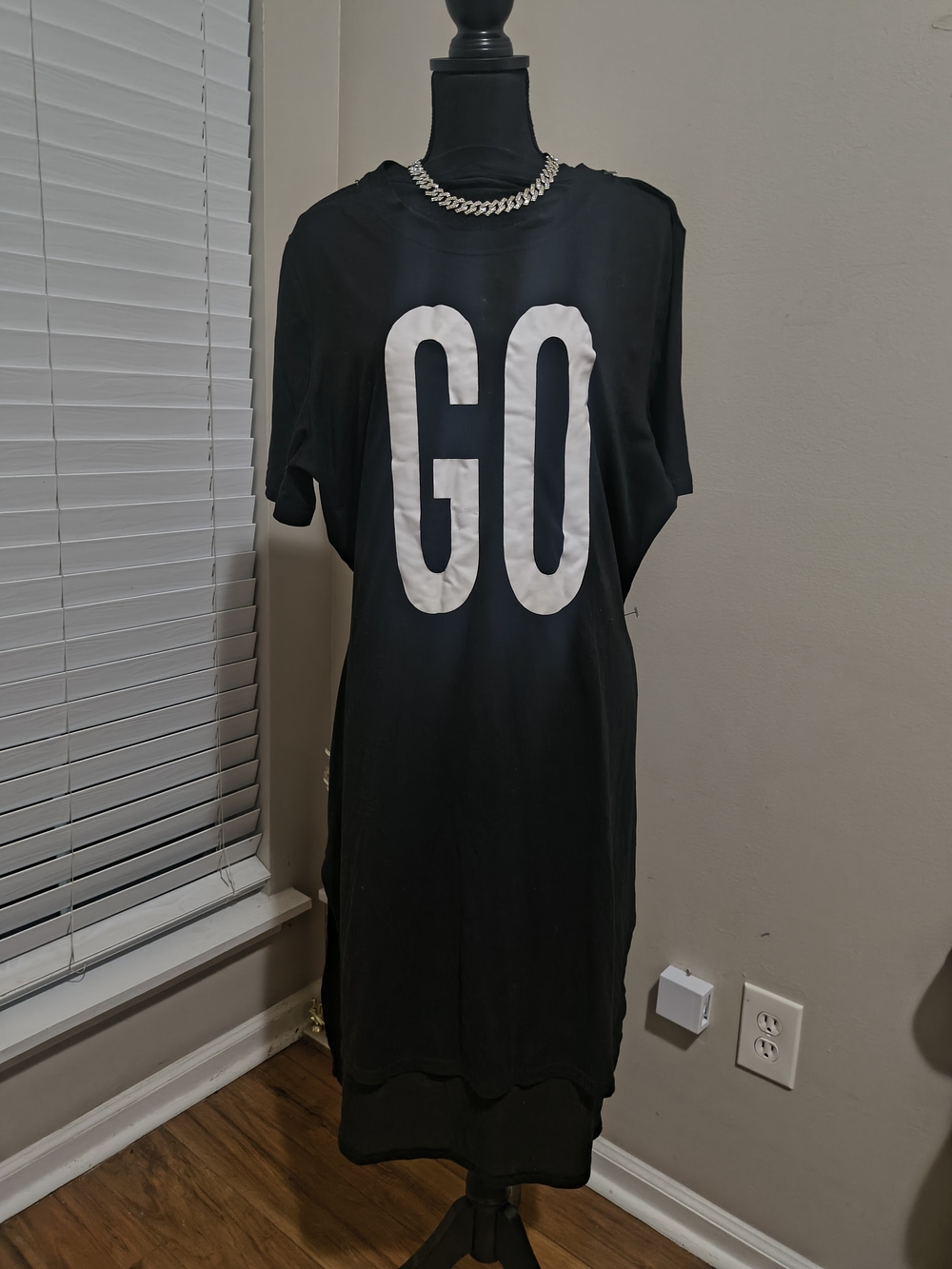 SHEIN Black Midi T-Shirt Dress with White 'GO' Graphic